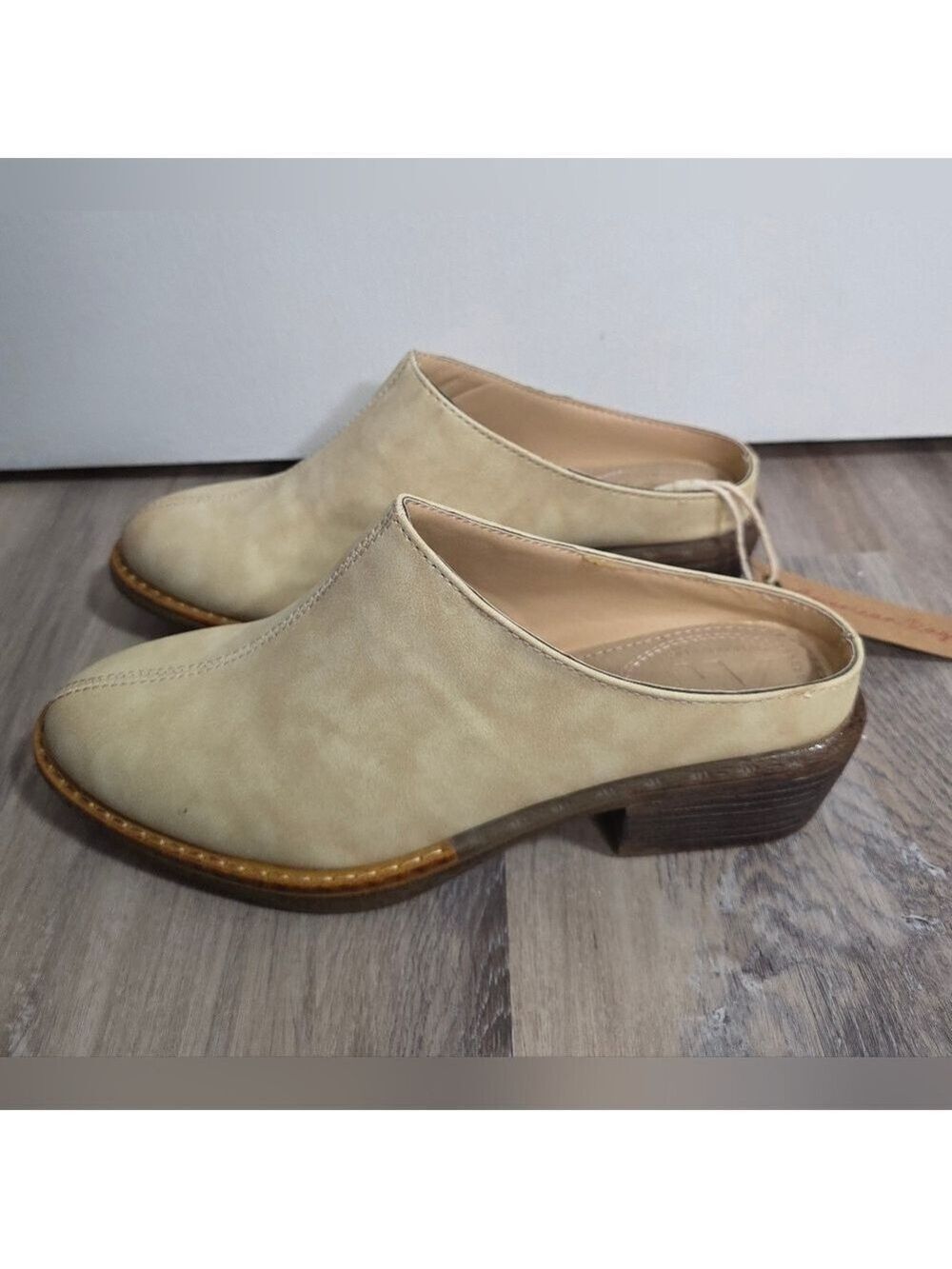 AMERICAN RAG Women's Segovia Mule Clogs Saddle Size 8 - New In Box